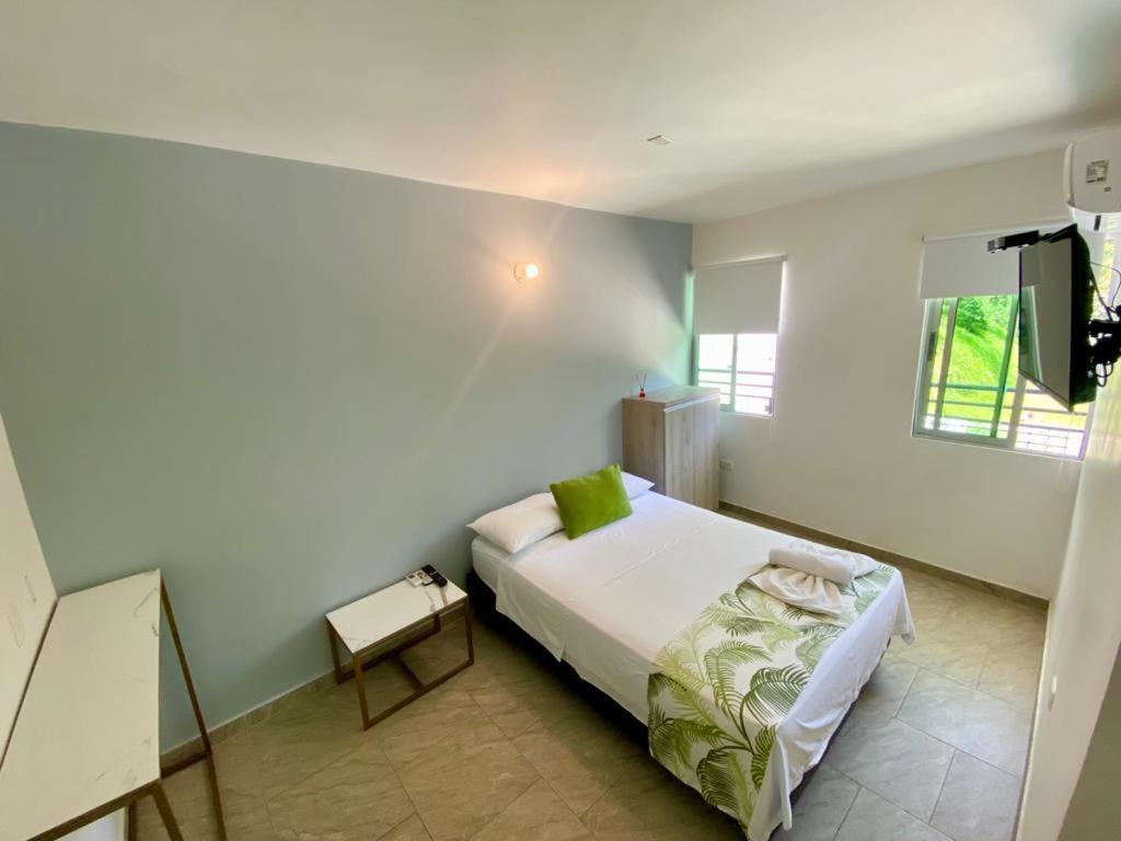 Biohotel Rio Claro Doradal Exterior photo